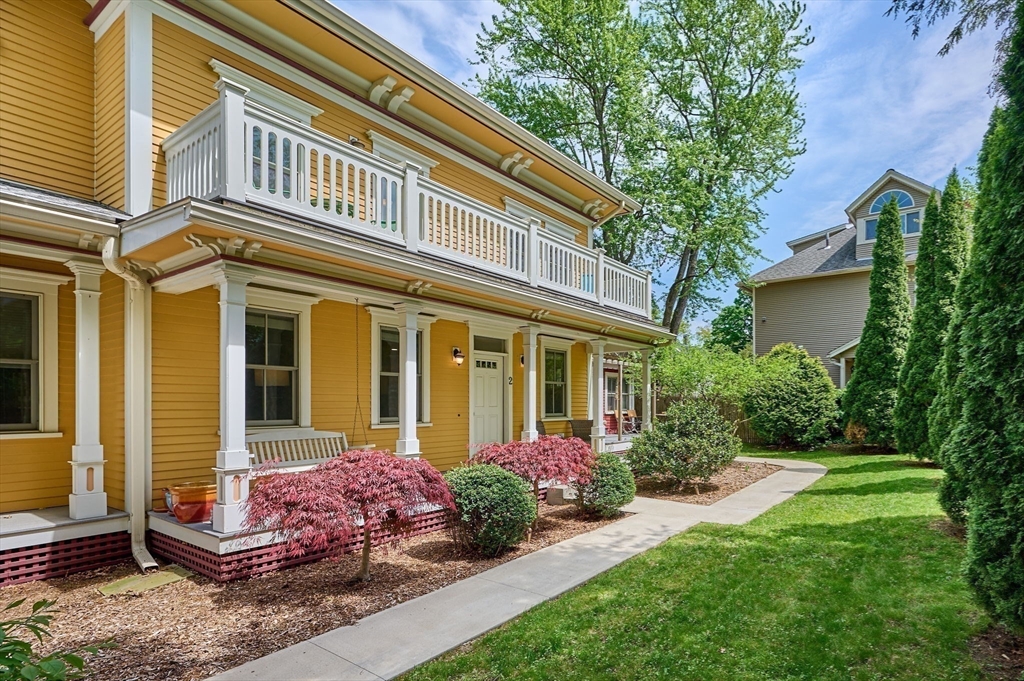25 Union Street, Unit 2 Northampton, MA 01060 - Photo 1 of 37