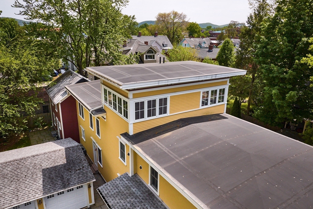 25 Union Street, Unit 2 Northampton, MA 01060 - Photo 34 of 37