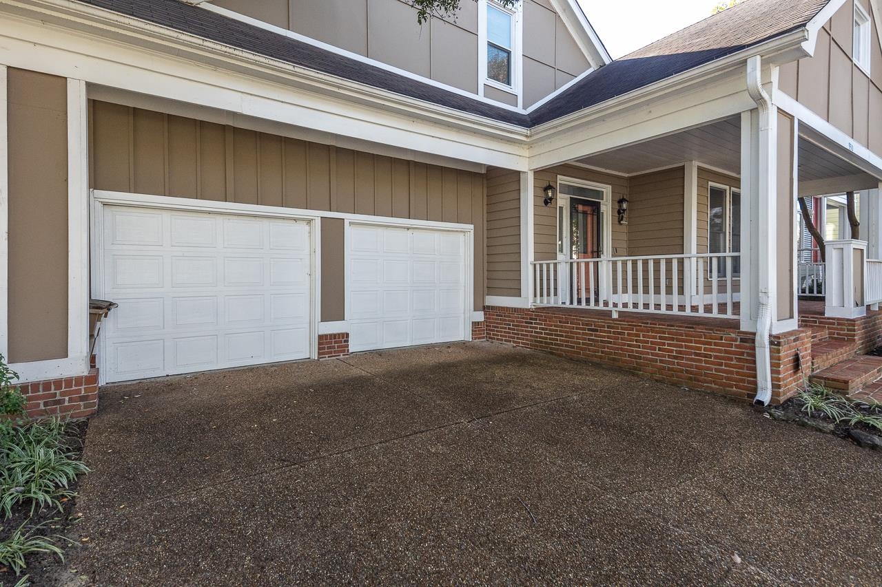 930 Harbor Bend Road Memphis, TN 38103 - Photo 3 of 33