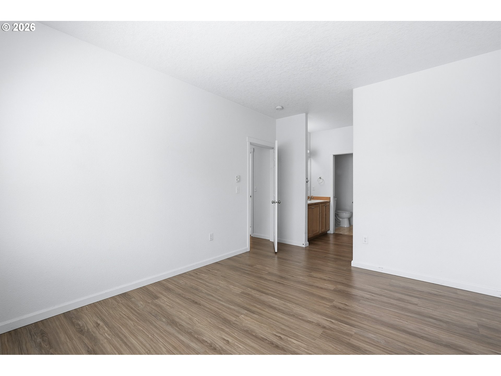 14635 Southwest Beard Road, Unit 102 Beaverton, OR 97007 - Photo 20 of 29