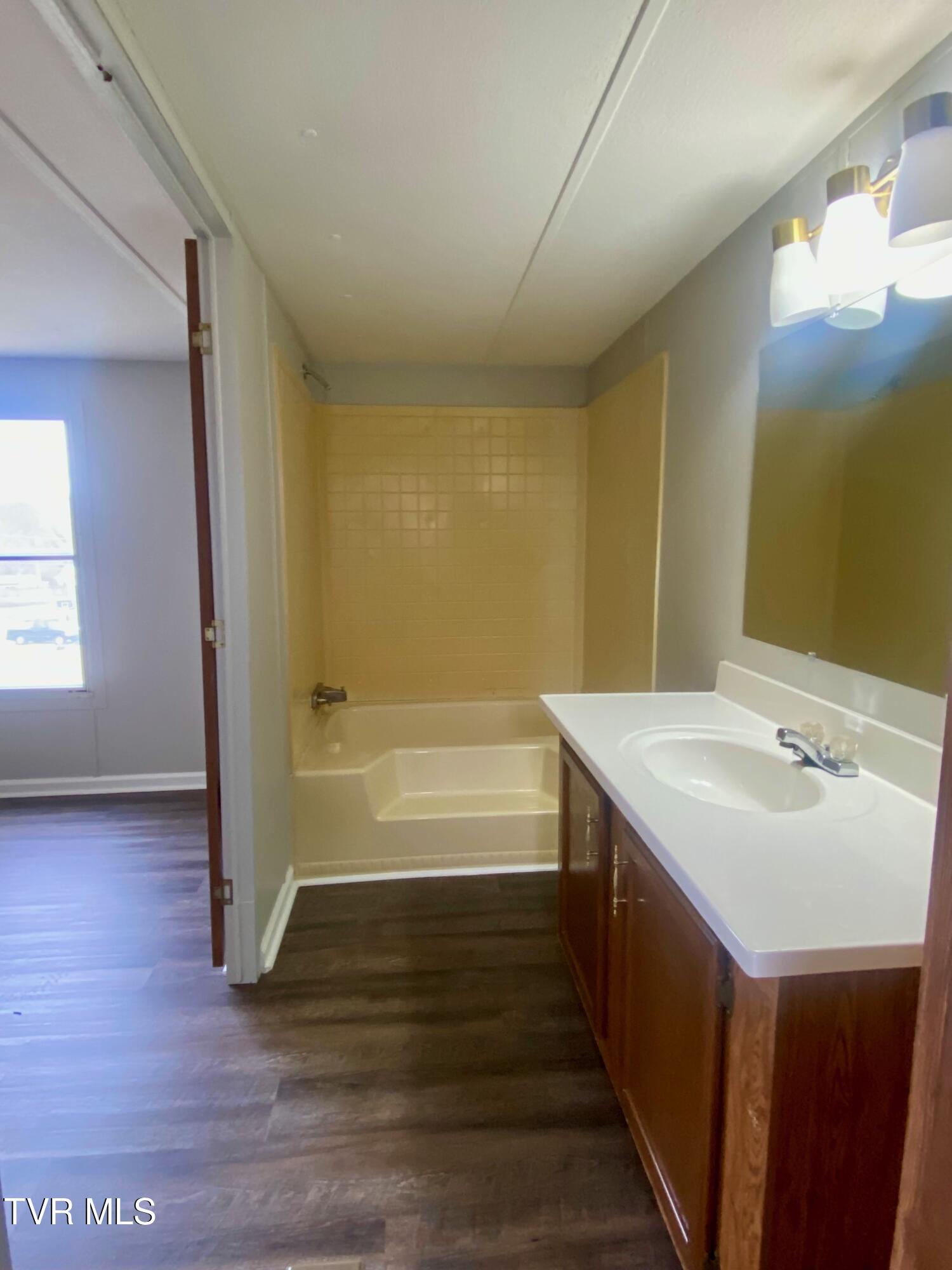 175 Williamson Road Chuckey, TN 37641 - Photo 11 of 16 Robertes 175 18 IMG_0962