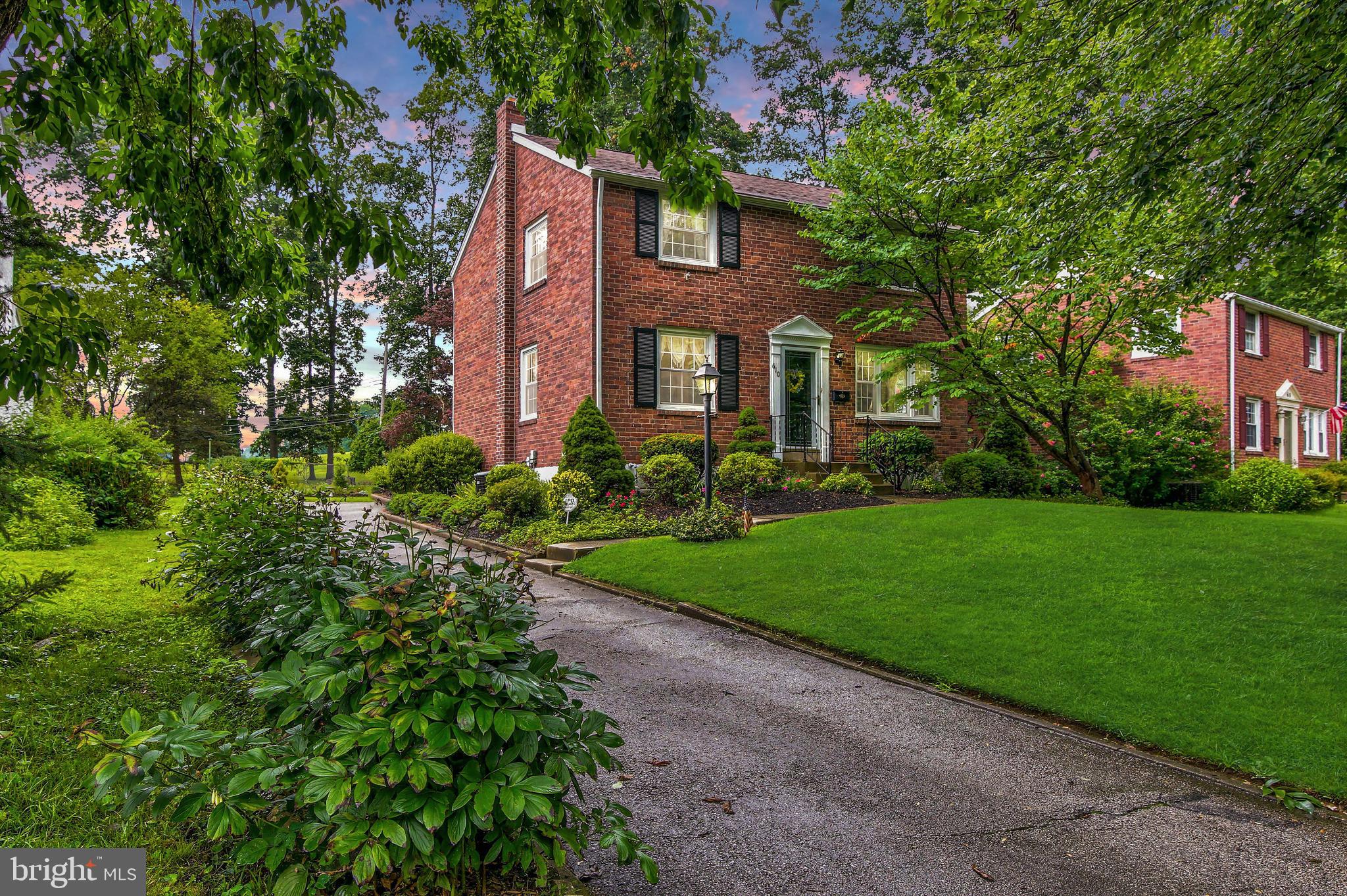 610 West Rolling Road Springfield, PA 19064 - Photo 1 of 34 Gorgeous and Green Light up the night