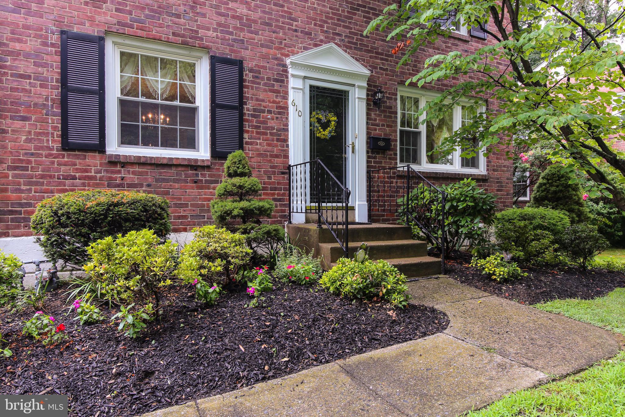 610 West Rolling Road Springfield, PA 19064 - Photo 2 of 34 Exterior Front