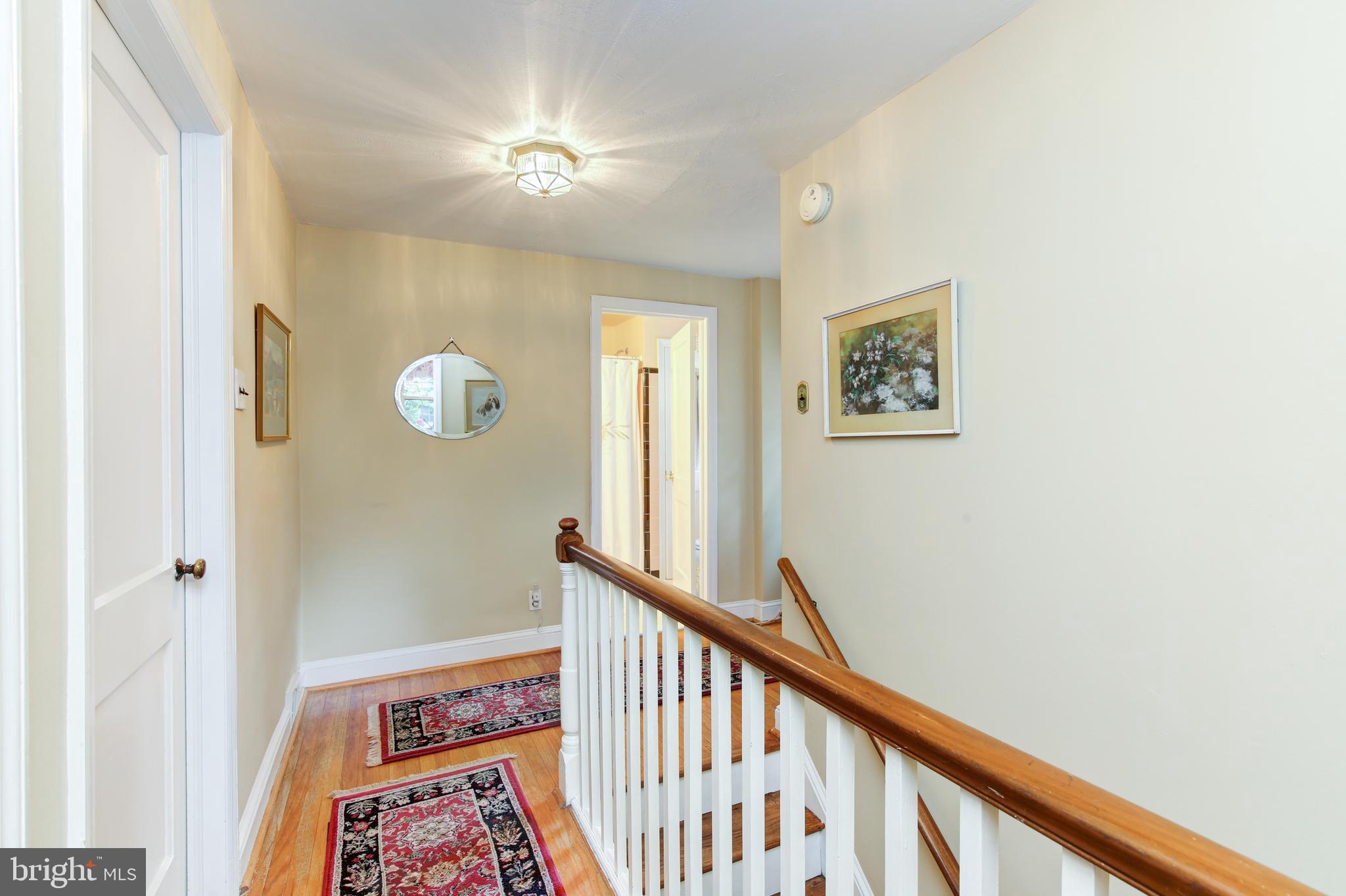 610 West Rolling Road Springfield, PA 19064 - Photo 24 of 34 Second floor walk way and landing