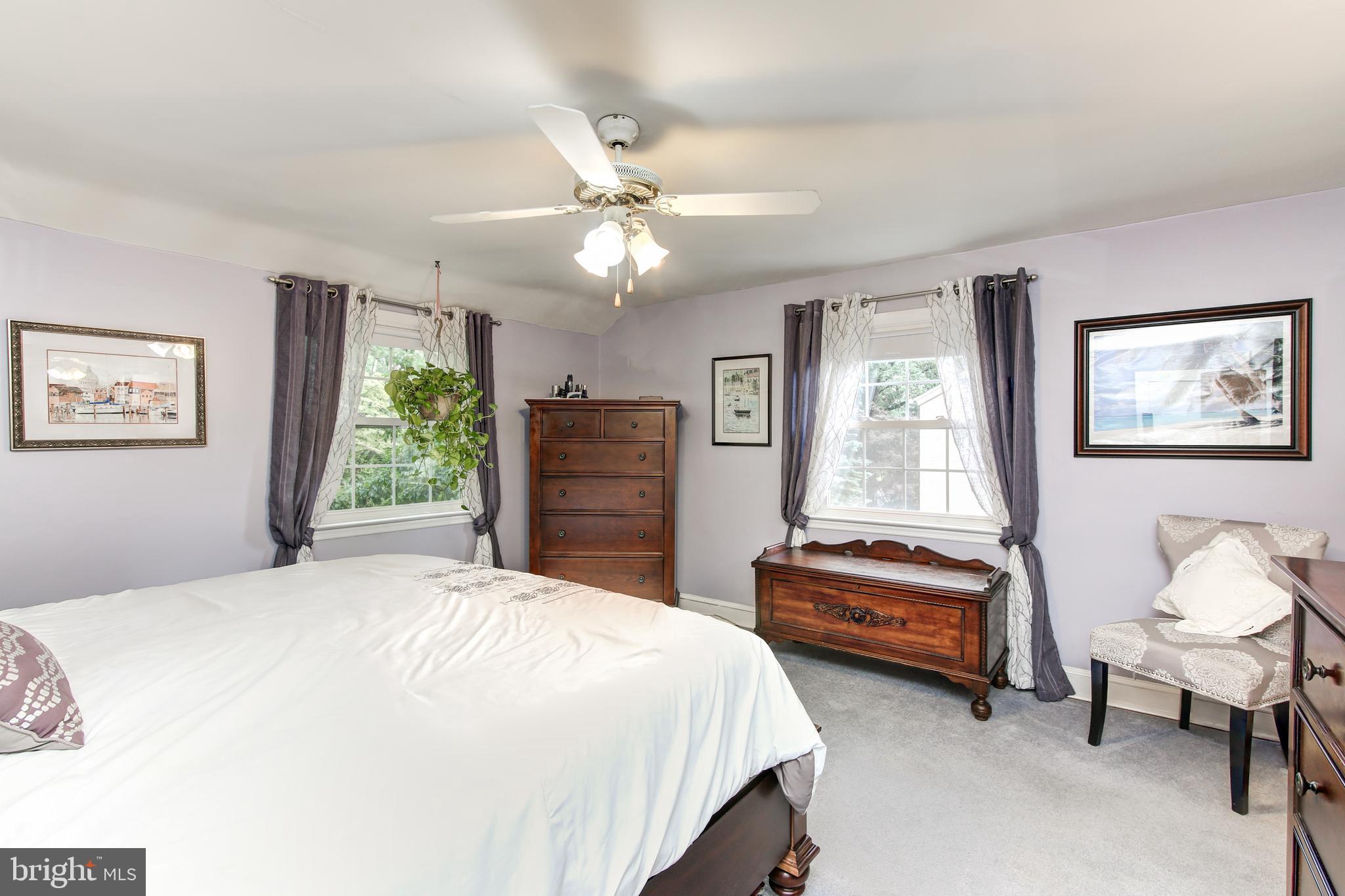 610 West Rolling Road Springfield, PA 19064 - Photo 26 of 34 Master bedroom