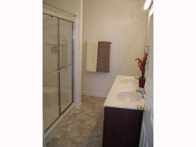 4320 Hamilton Way, Unit 24 Plainfield, IN 46168 - Photo 4 of 8