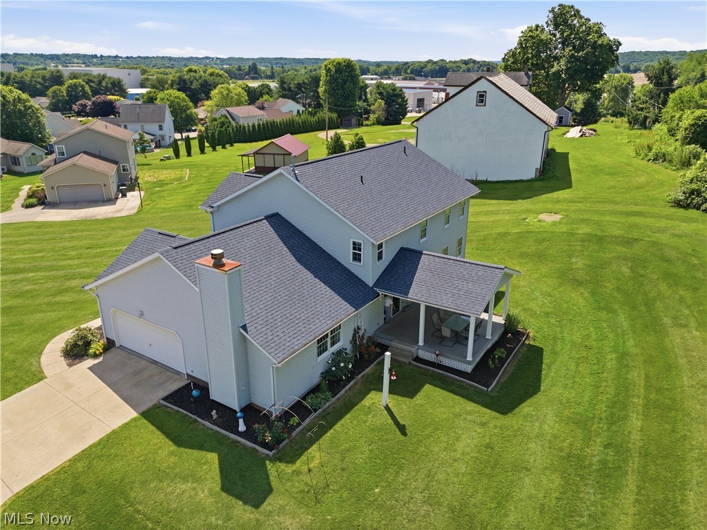 813 Walnut Ridge Street Northwest Bolivar, OH 44612 - Photo 4 of 47