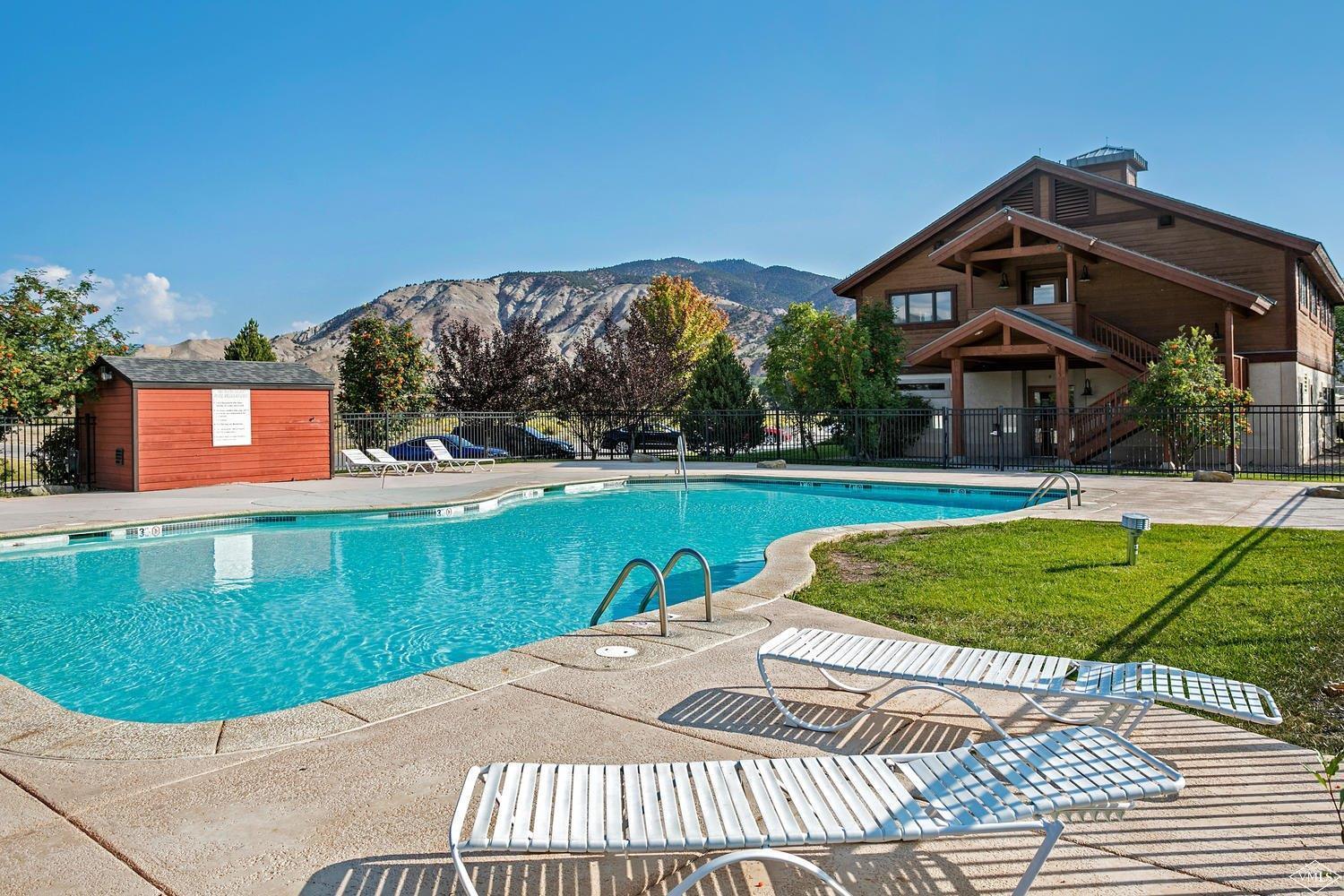 102 Cut Throat Loop Gypsum, CO 81637 - Photo 24 of 25 a front view of a house with a yard