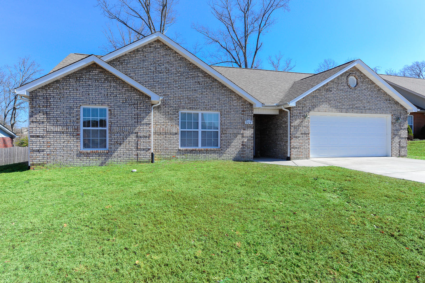 928 Elsborn Ridge Road Maryville, TN 37801 - Photo 11 of 25 Front of Home