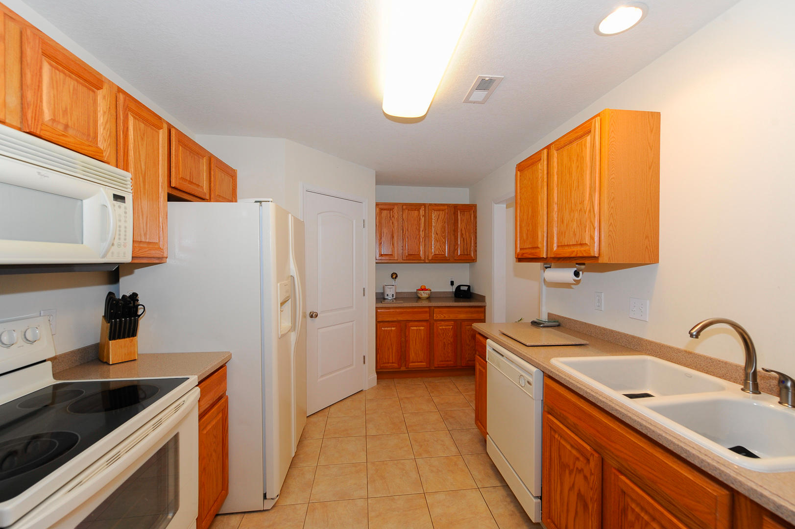 928 Elsborn Ridge Road Maryville, TN 37801 - Photo 4 of 25 Kitchen