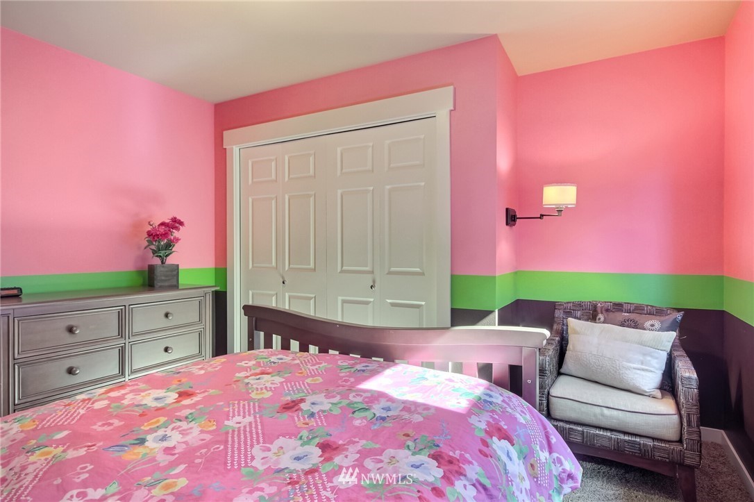 5604 Northeast 7th Place Renton, WA 98059 - Photo 25 of 40