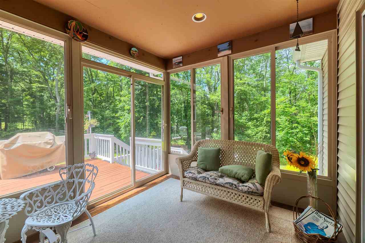 88 Lancaster Farm Road Salem, NH 03079 - Photo 13 of 40