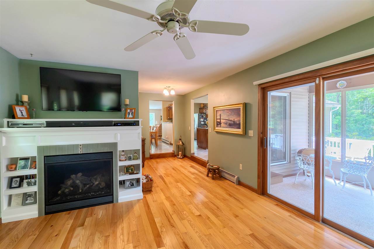 88 Lancaster Farm Road Salem, NH 03079 - Photo 17 of 40