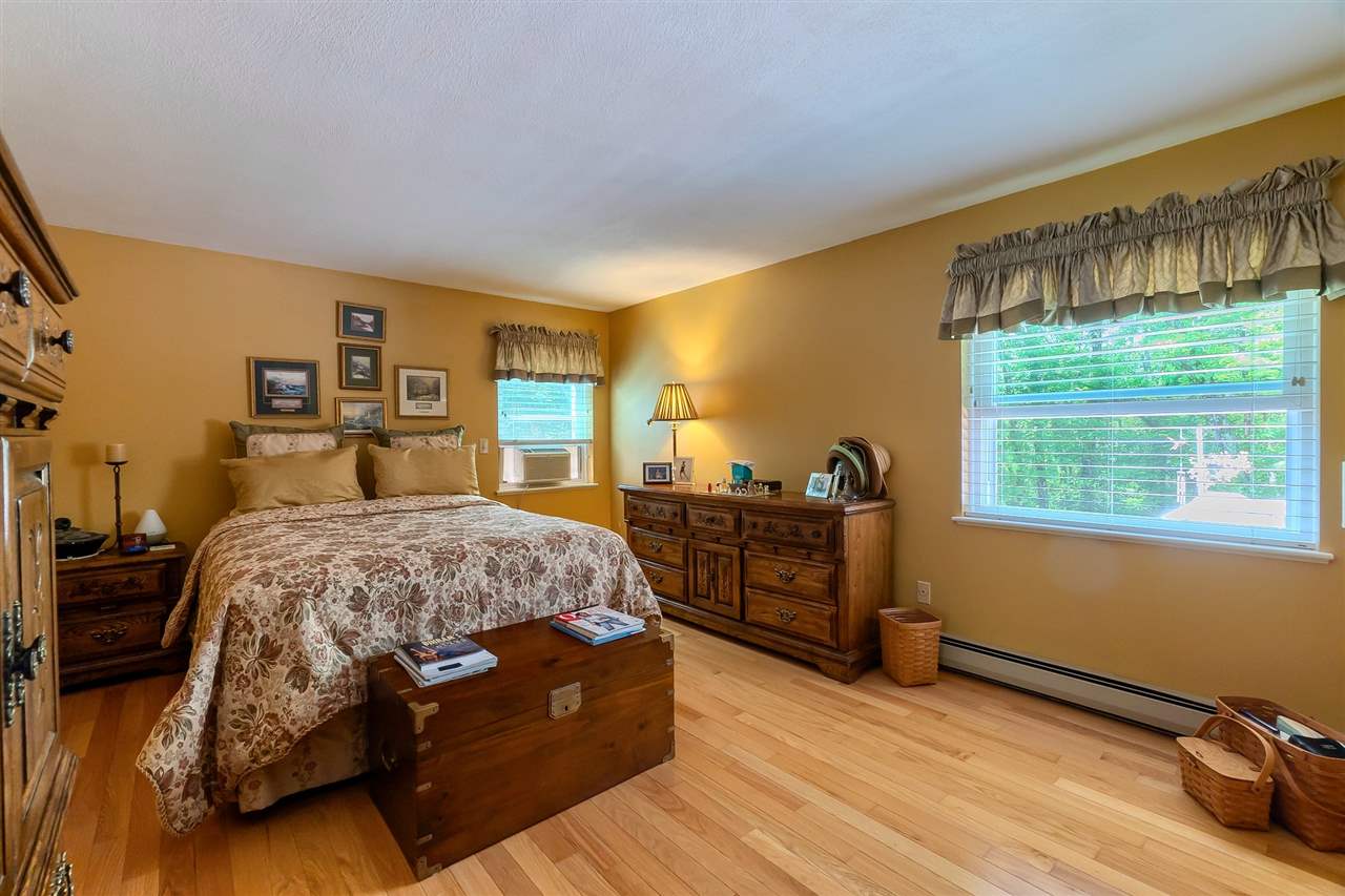 88 Lancaster Farm Road Salem, NH 03079 - Photo 22 of 40