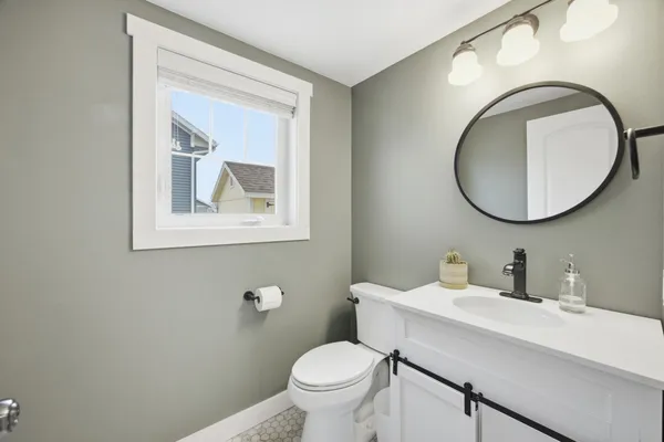$499,900 | 4931 38th Avenue South, Fargo, ND 58104