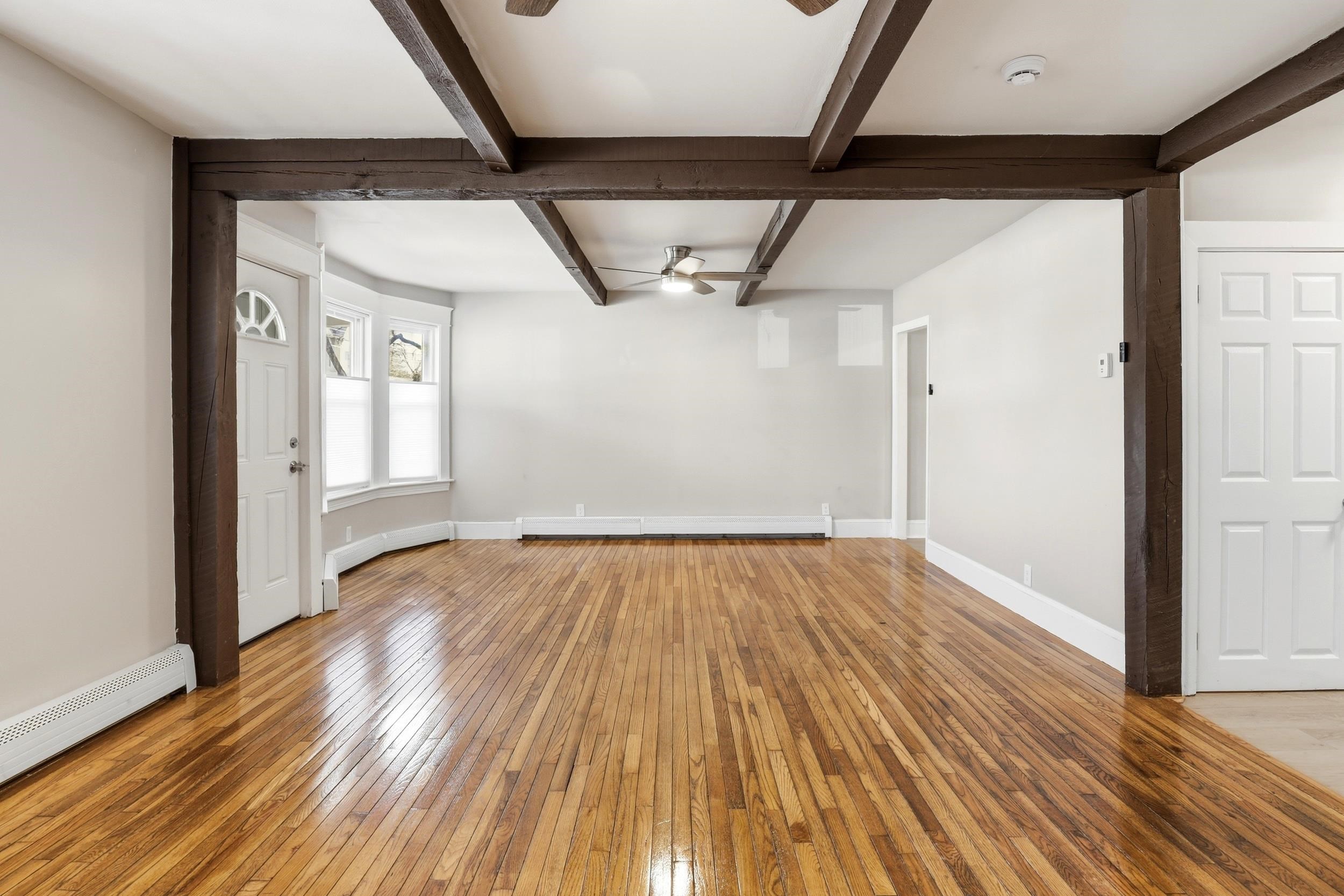 117 Webster Street Manchester, NH 03104 - Photo 4 of 33