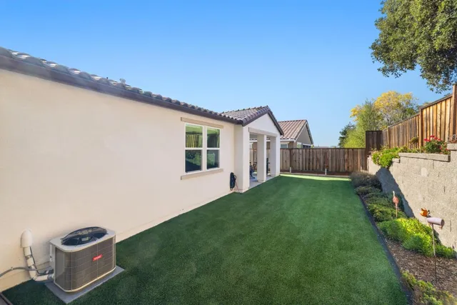 $750,000 | 1110 McClellan Street, Hollister, CA 95023