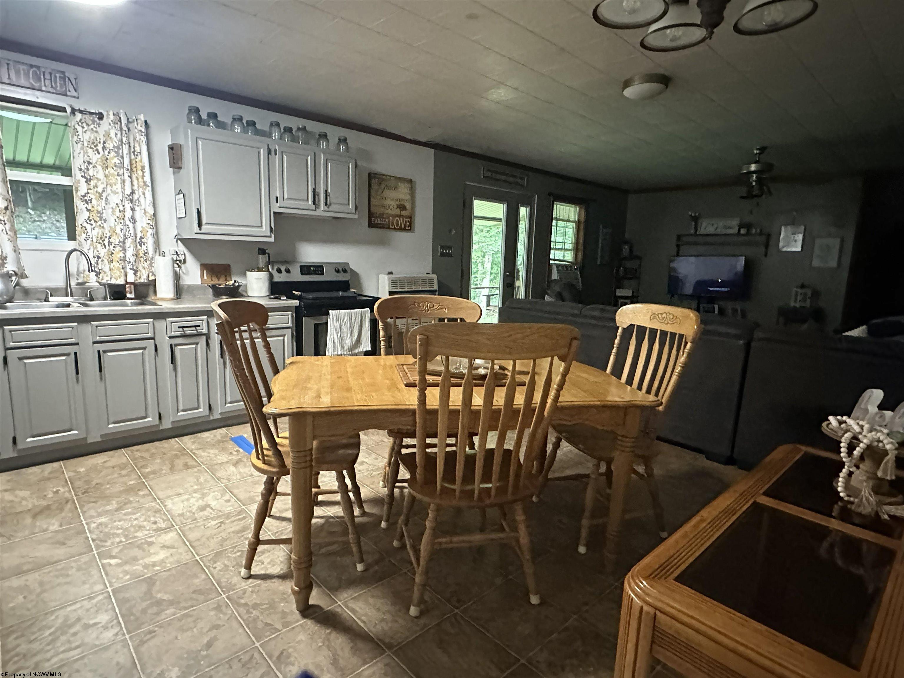856 Removal Road Diana, WV 26217 - Photo 10 of 48 Gallery Image 10