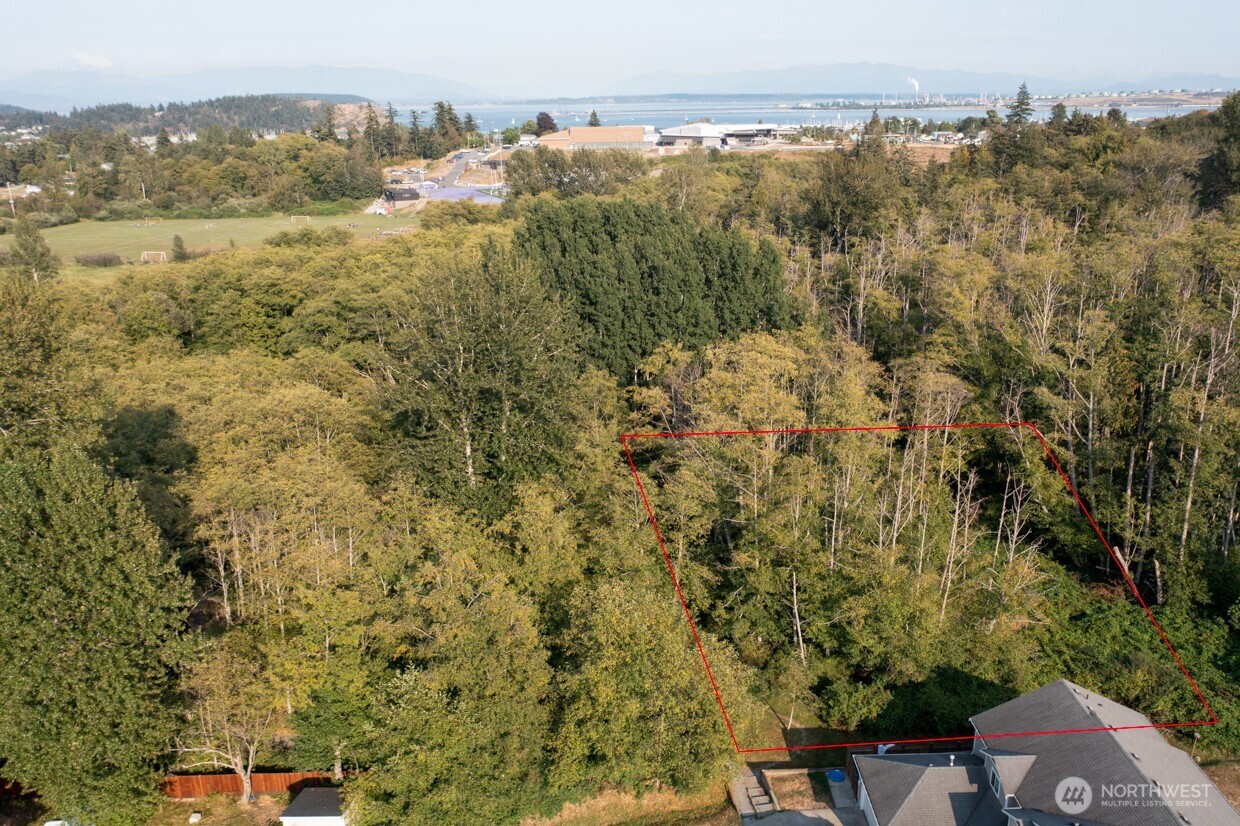 2009 18th Street Anacortes, WA 98221 - Photo 4 of 5 a view of a lake with houses