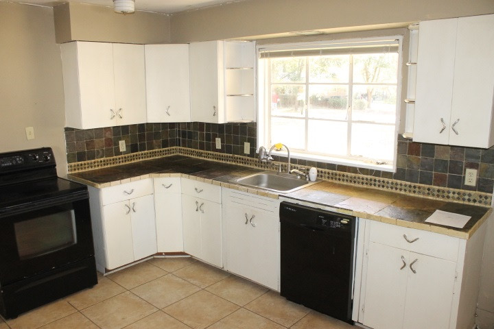 1906 Meadowbrook Road Jackson, MS 39211 - Photo 7 of 16 Photo 7