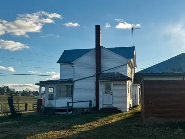 a view of a porch with a yard