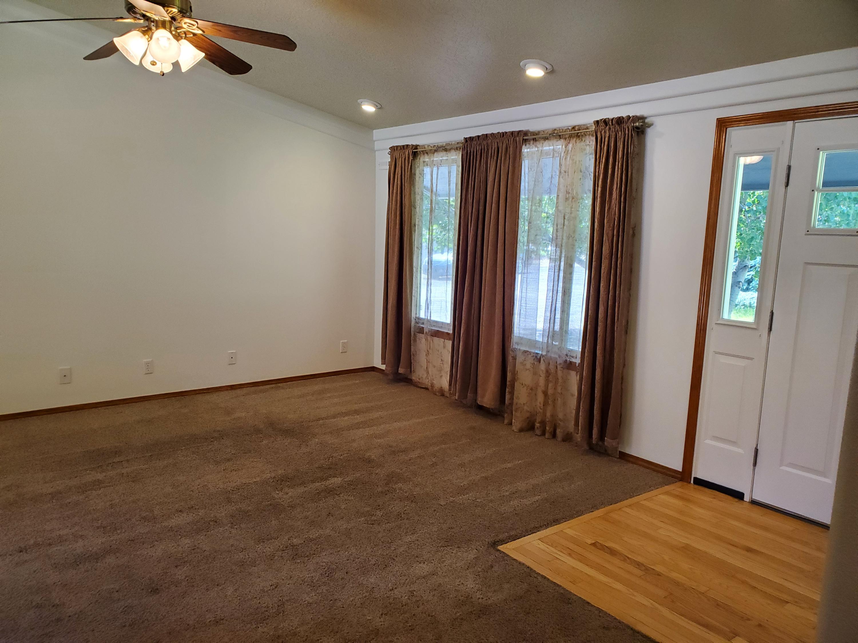 15964 Burgess Road La Pine, OR 97739 - Photo 11 of 36 20200701_112604