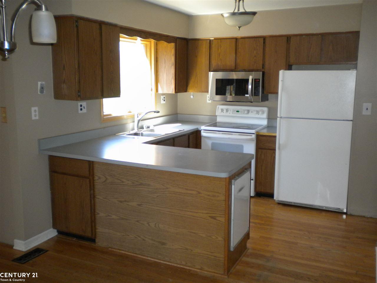 1510 Parke Street Rochester Hills, MI 48307 - Photo 8 of 35