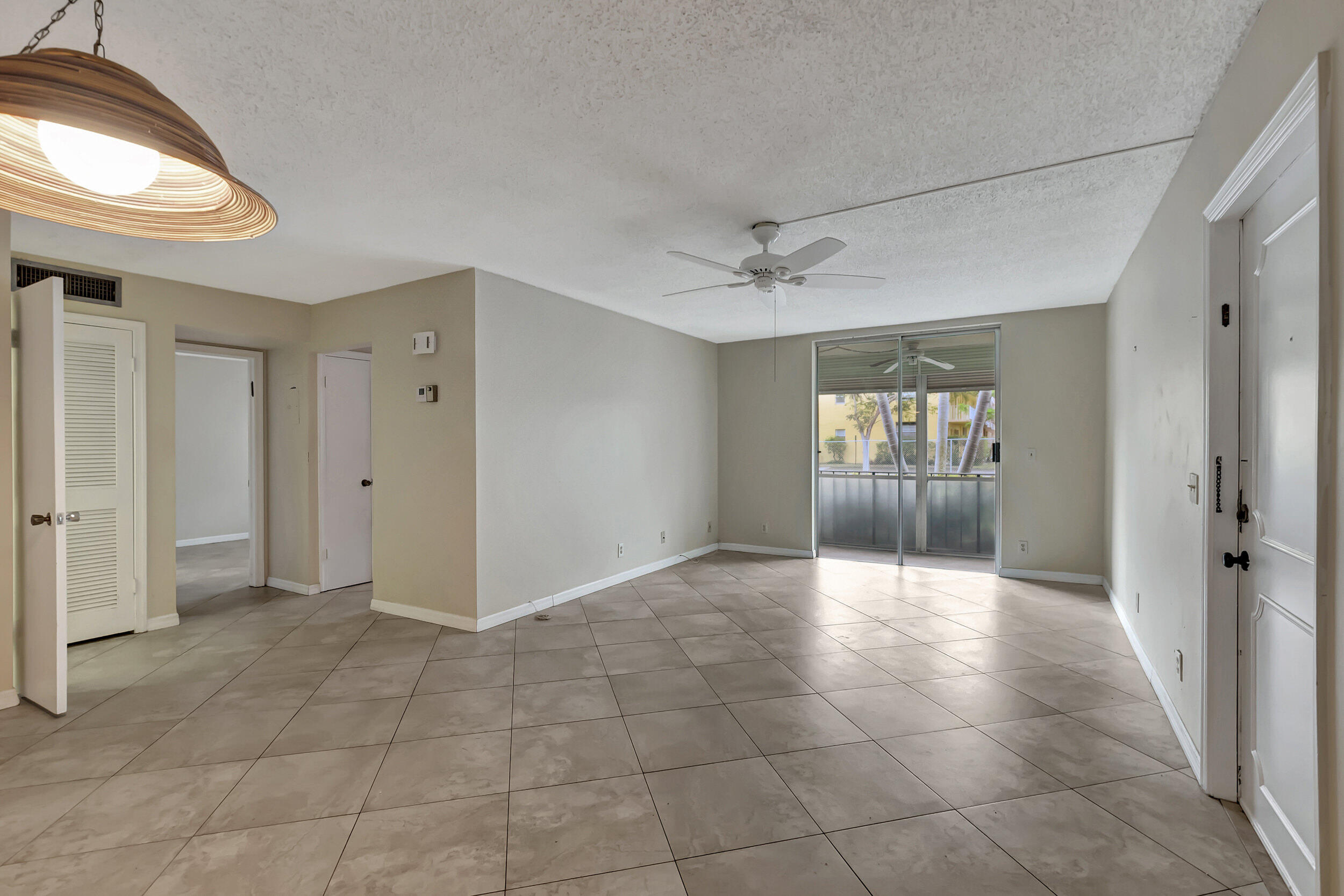 22805 Southwest 66th Avenue, Unit 105 Boca Raton, FL 33428 - Photo 11 of 26 DSC_2998