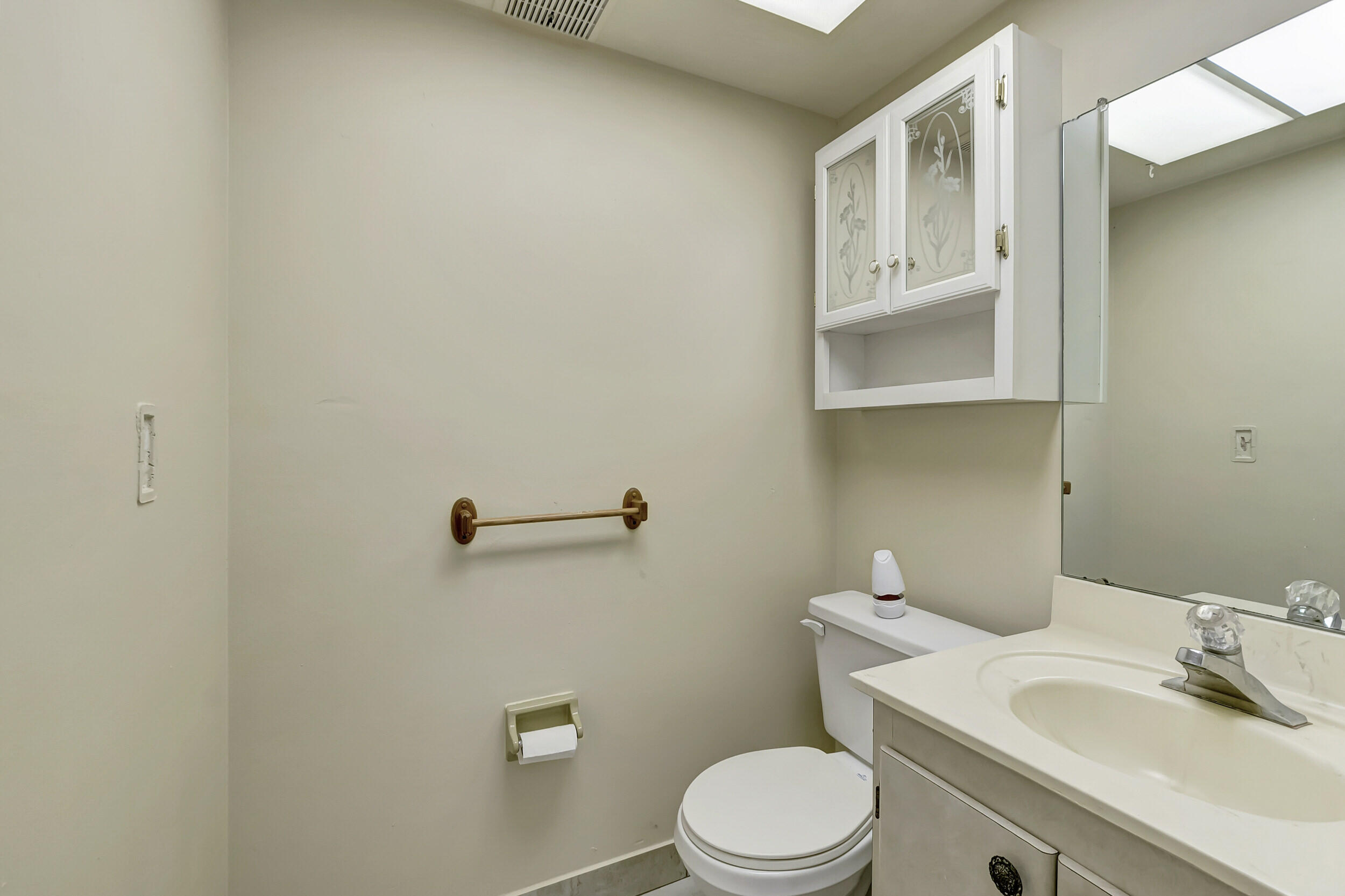 22805 Southwest 66th Avenue, Unit 105 Boca Raton, FL 33428 - Photo 13 of 26 DSC_3008