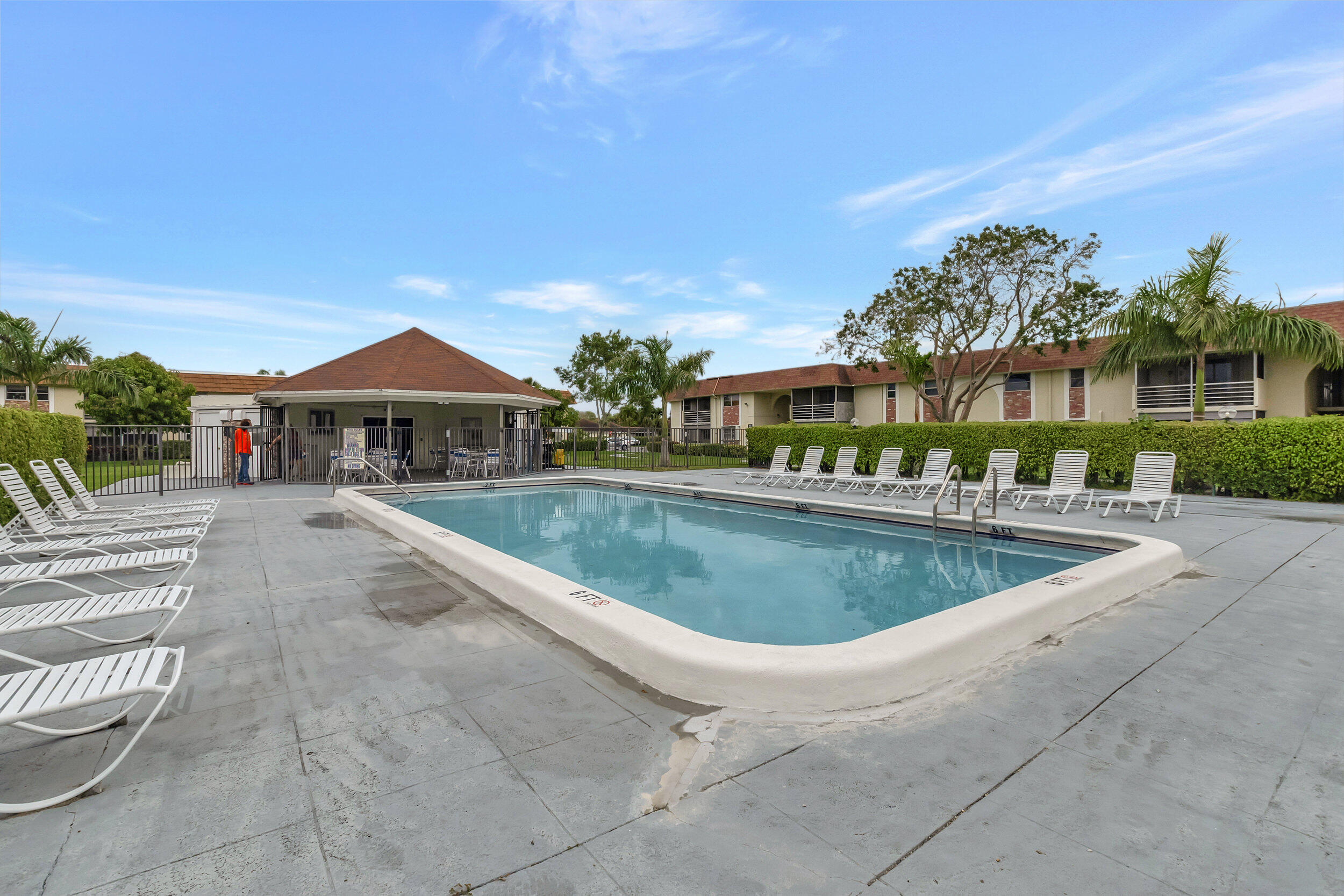 22805 Southwest 66th Avenue, Unit 105 Boca Raton, FL 33428 - Photo 4 of 26 DSC_2963