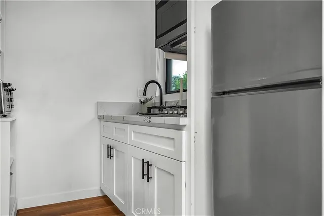 $2,100 | 2315 Andreo Avenue, Torrance, CA 90501