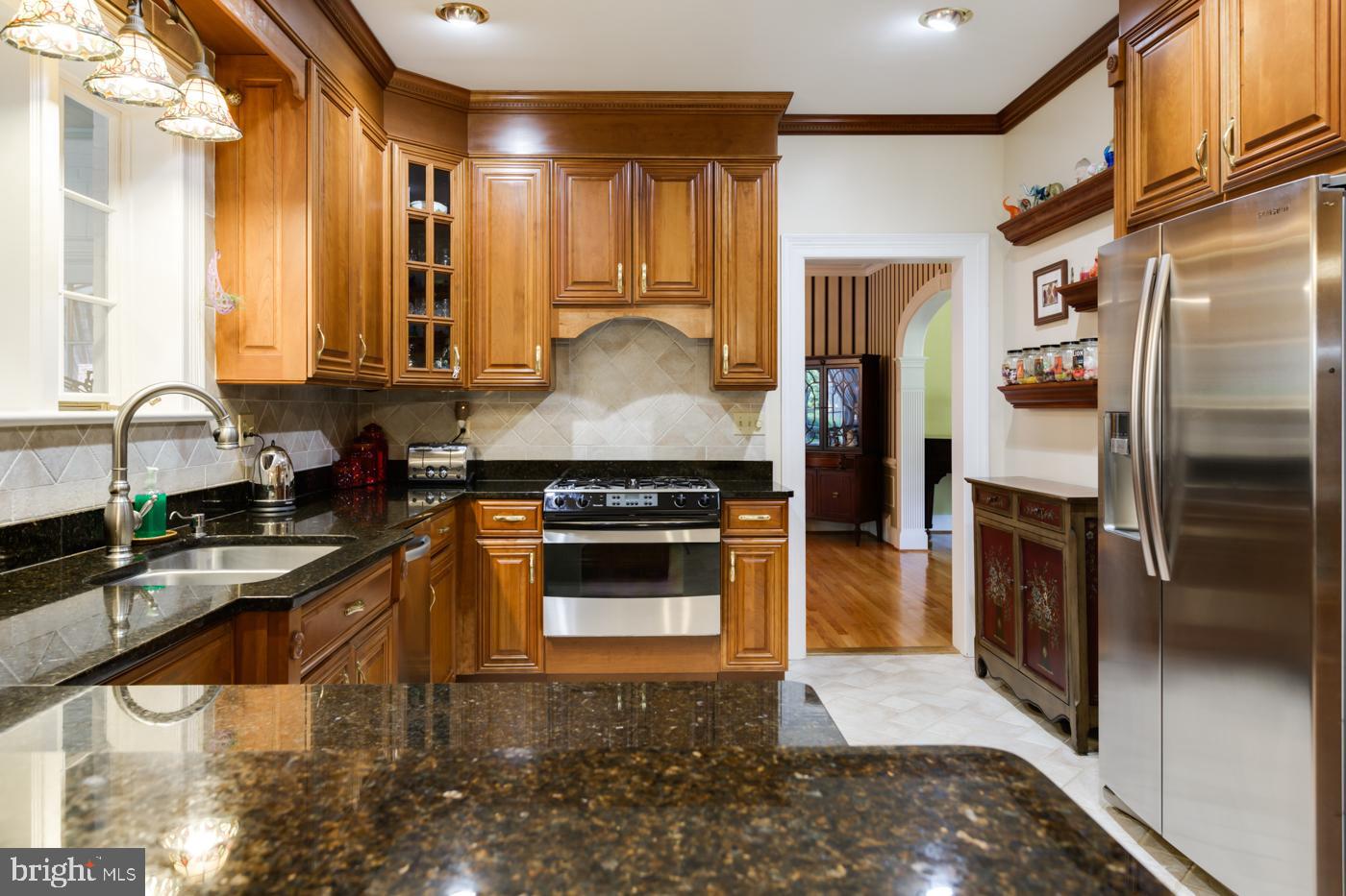 1101 Riverside Drive Salisbury, MD 21801 - Photo 12 of 56 Granite Counter Tops and Stainless Appliances