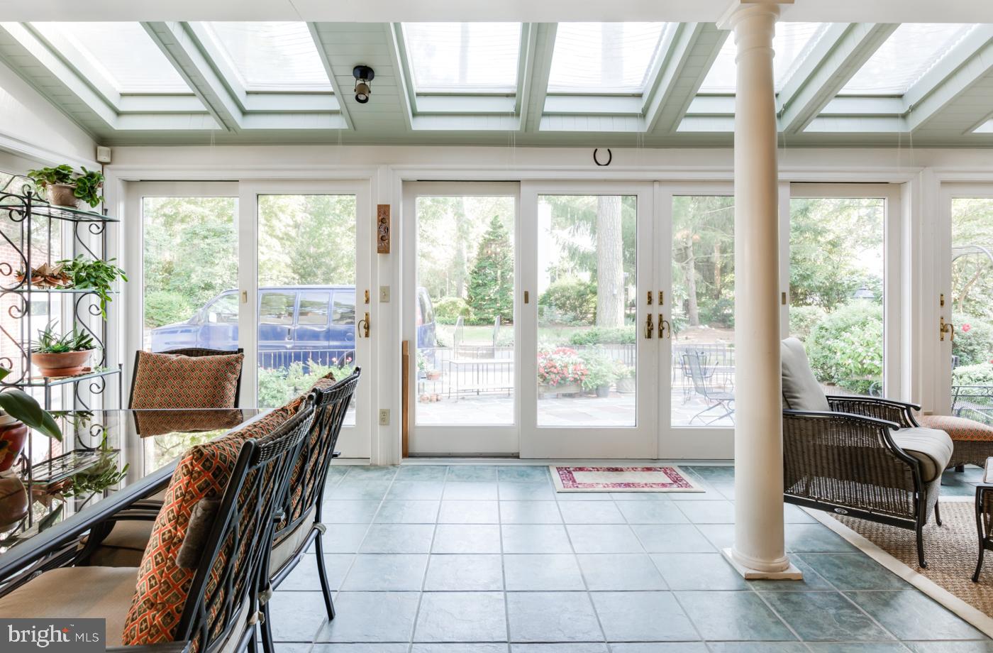 1101 Riverside Drive Salisbury, MD 21801 - Photo 17 of 56 Window-Filled Sun Room