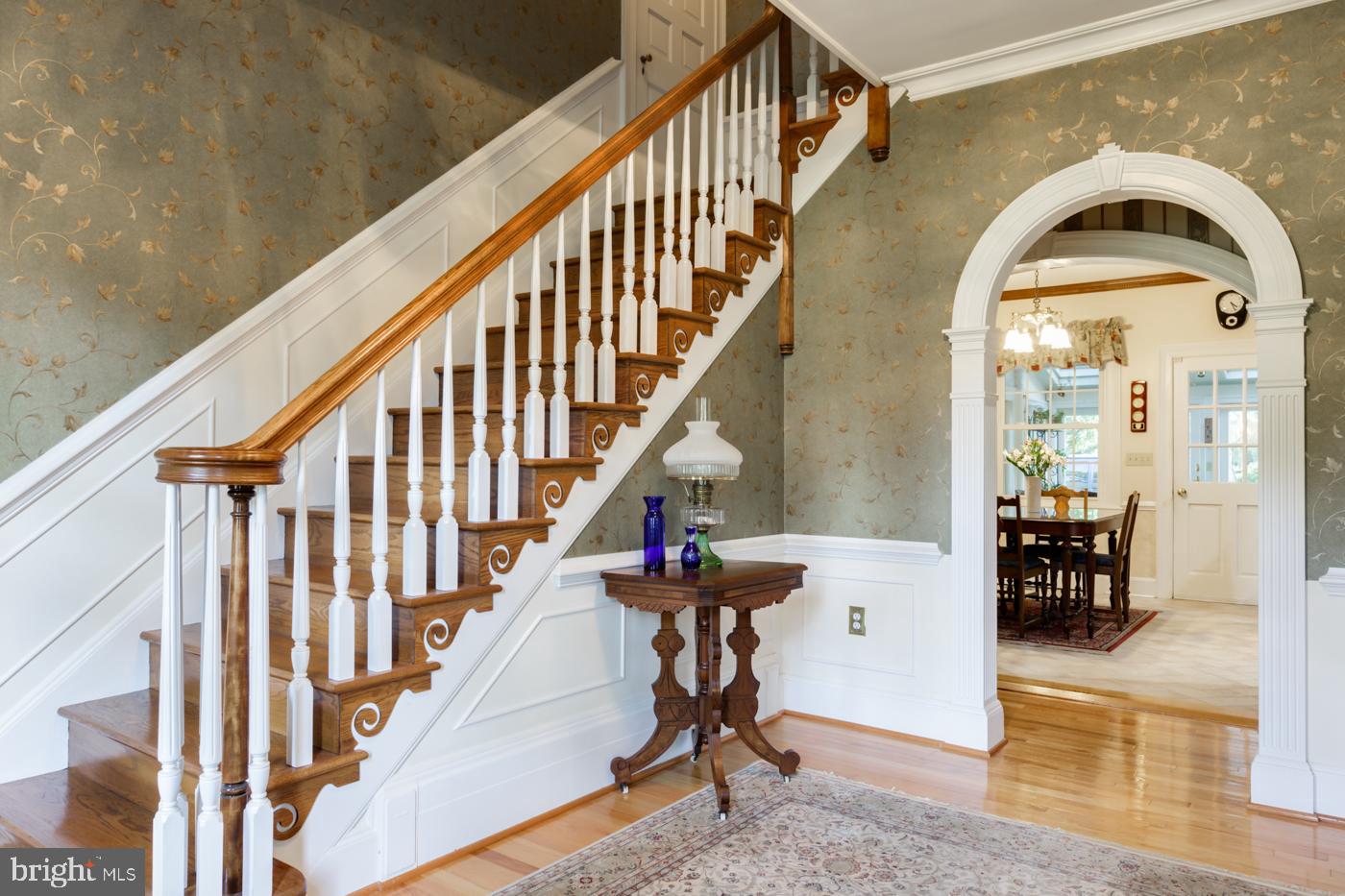 1101 Riverside Drive Salisbury, MD 21801 - Photo 3 of 56 Beautiful Wood Staircase