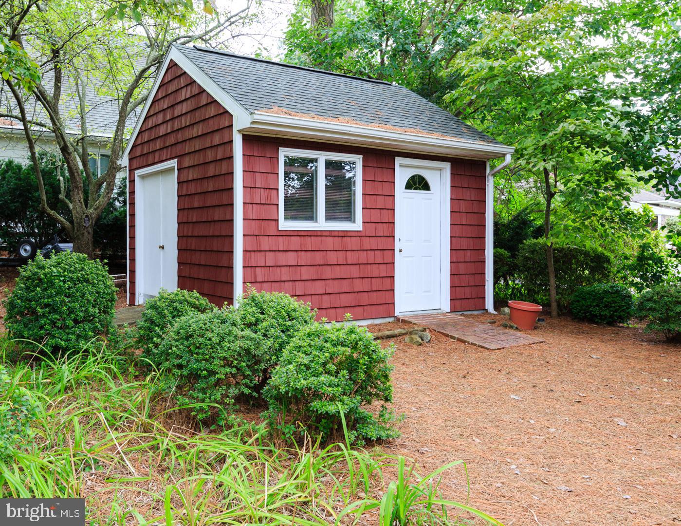 1101 Riverside Drive Salisbury, MD 21801 - Photo 54 of 56 Gardener's Shed