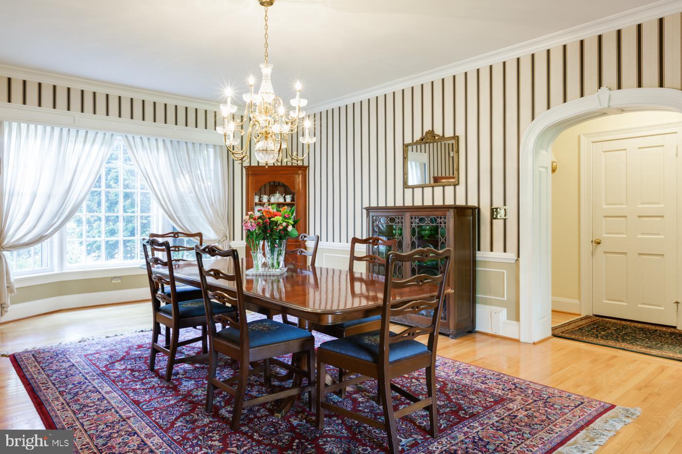 1101 Riverside Drive Salisbury, MD 21801 - Photo 10 of 56 Picture Window & Archway to Bedroom Wing