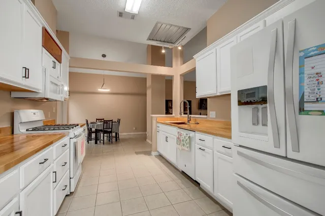 $375,000 | 608 Pomegranate Pass, Cedar Park, TX 78613