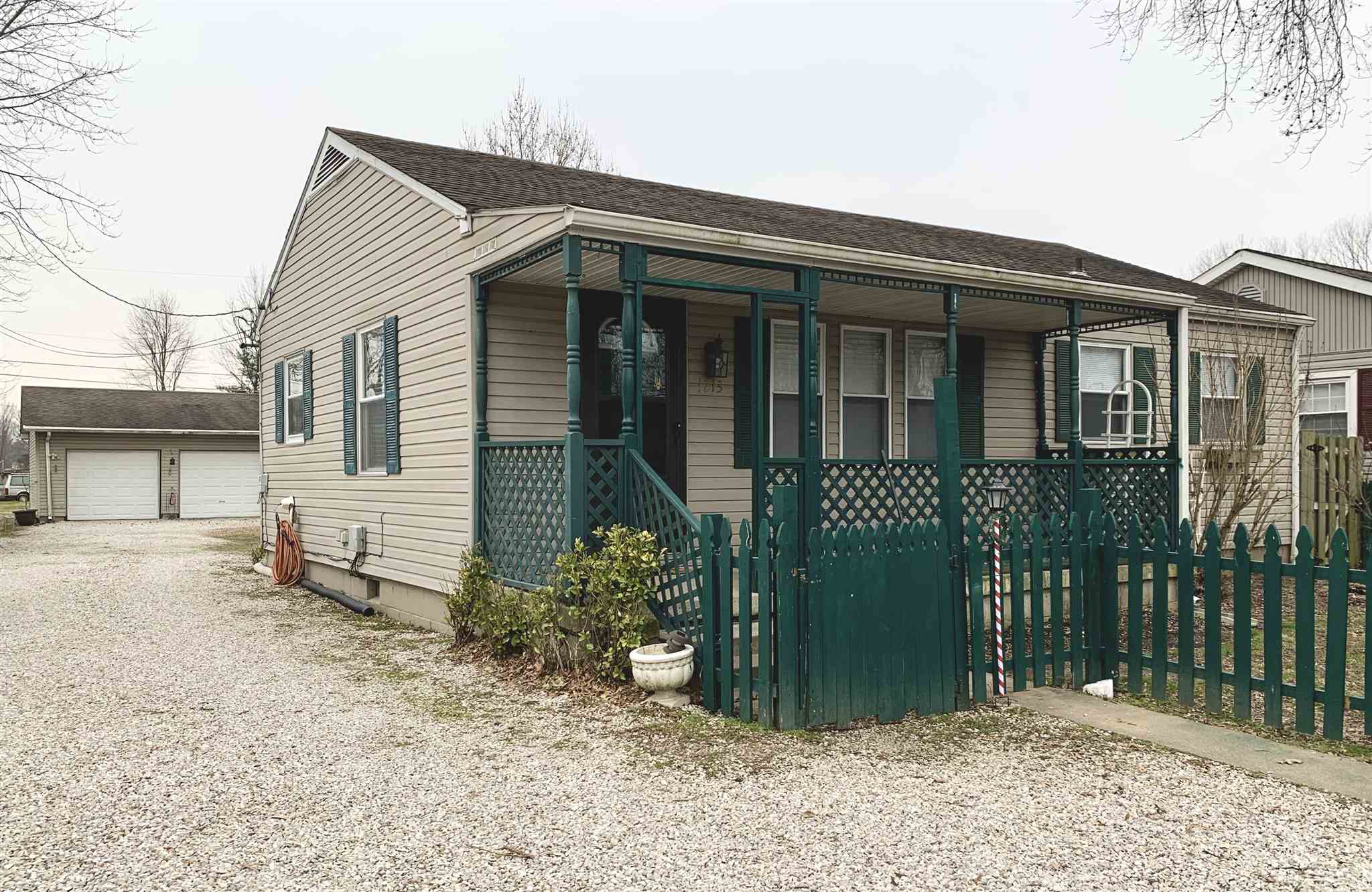 1213 Christ Road Evansville, IN 47711 - Photo 1 of 31 Gallery Image 1