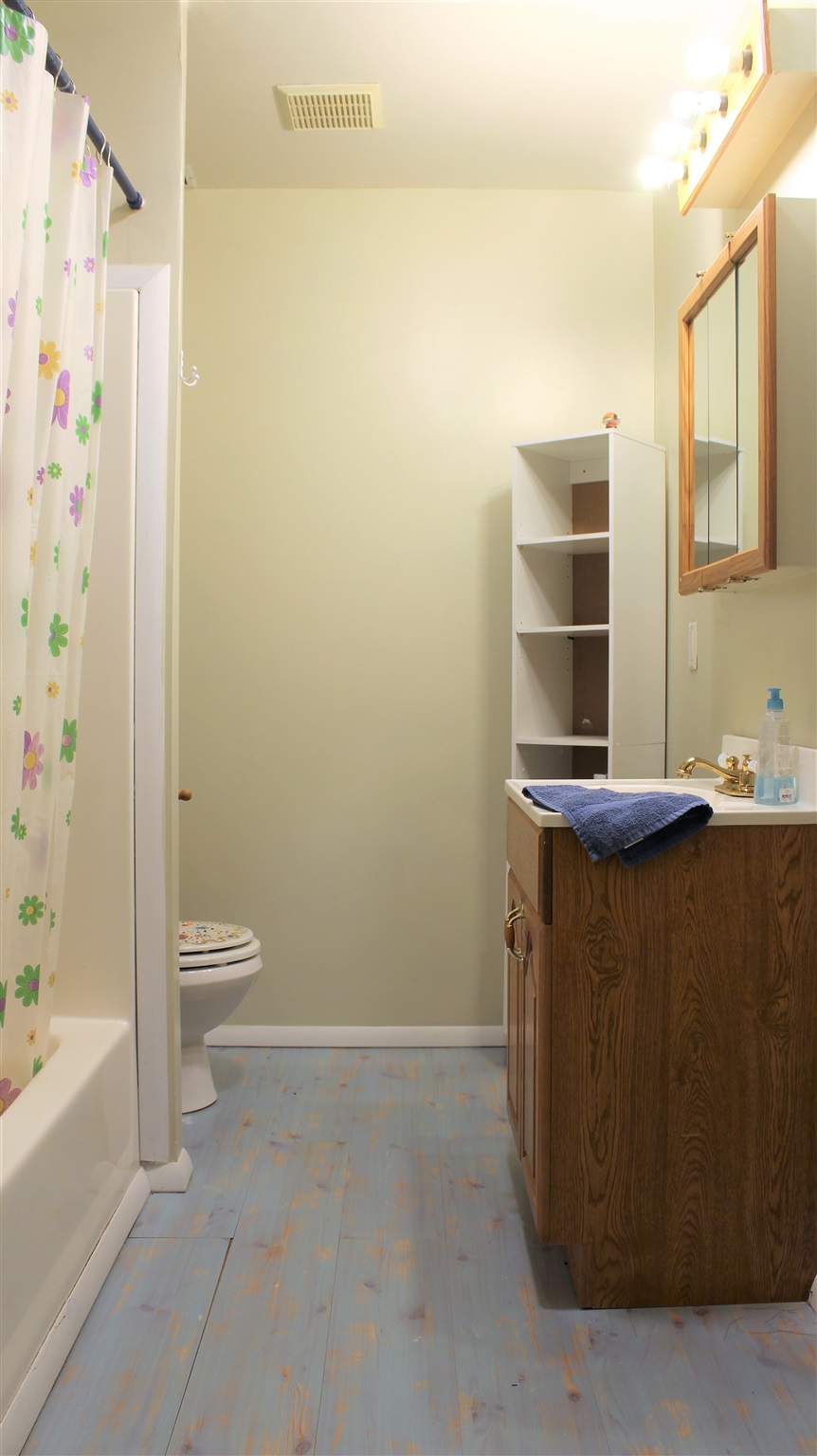1213 Christ Road Evansville, IN 47711 - Photo 15 of 31 Gallery Image 15
