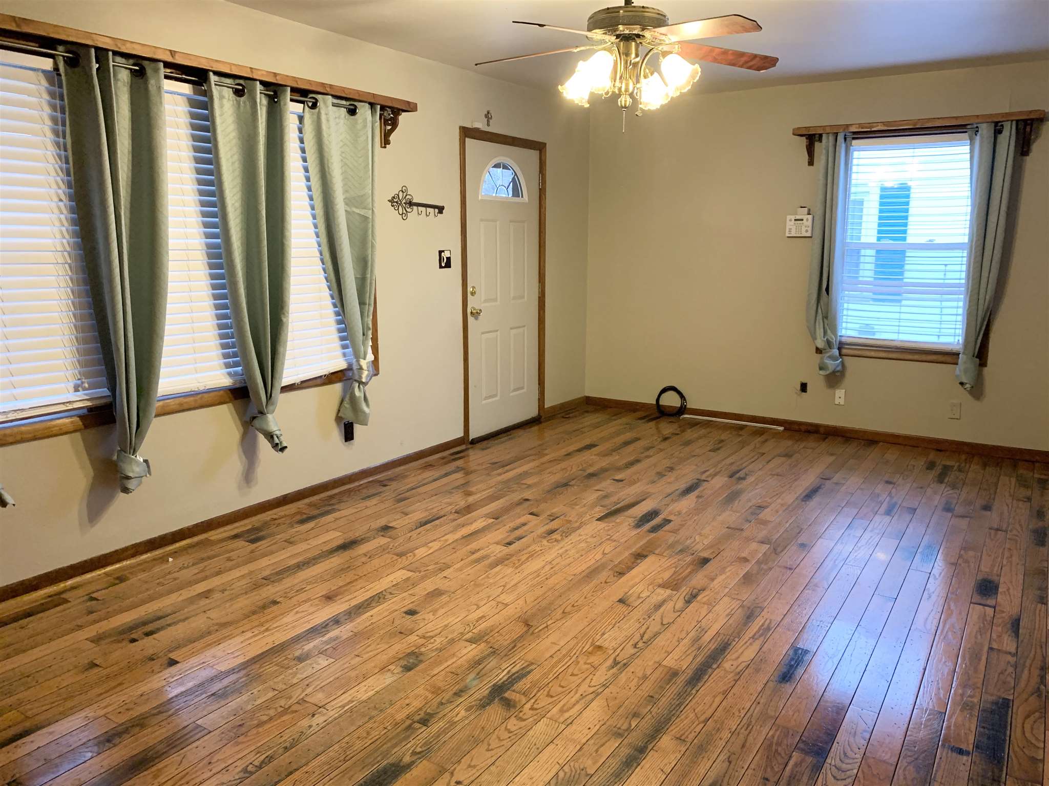 1213 Christ Road Evansville, IN 47711 - Photo 8 of 31 Gallery Image 8