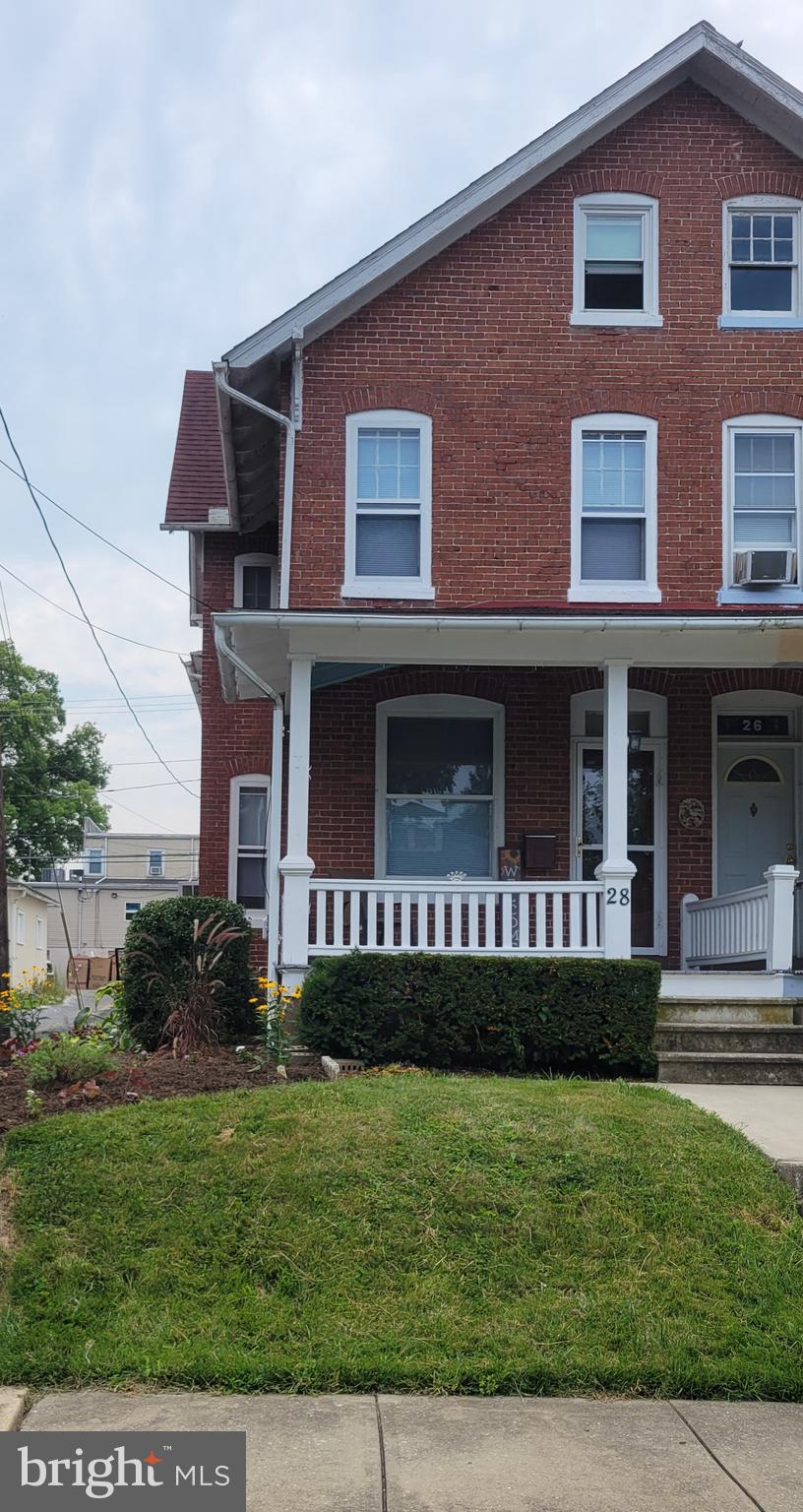 28 East Walnut Street Reading, PA 19607 - Photo 1 of 28 Gallery Image 1