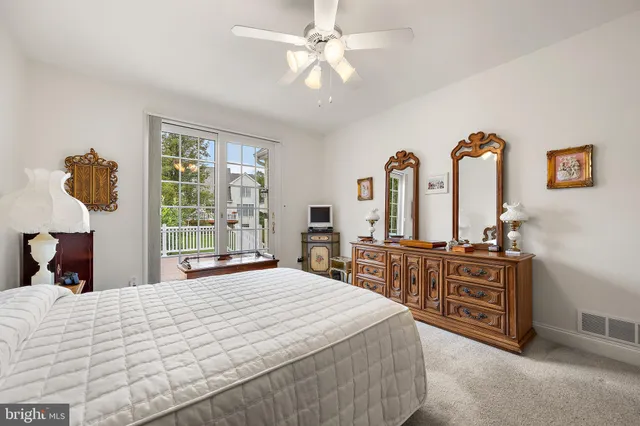 $925,000 | 14 Kentshire Court, Wilmington, DE 19807