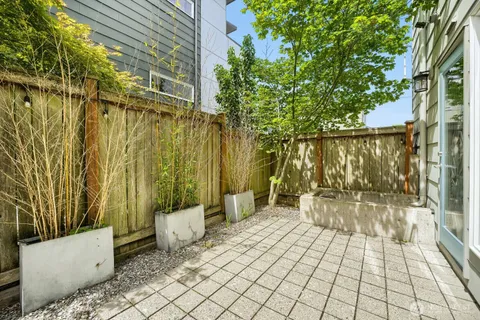 $964,000 | 6533 34th Avenue Southwest, Unit B, Seattle, WA 98126