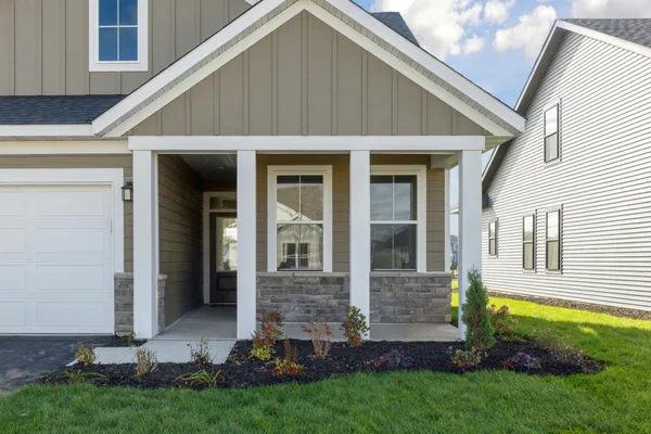$482,745 | 10933 37th Street North, Lake Elmo, MN 55042
