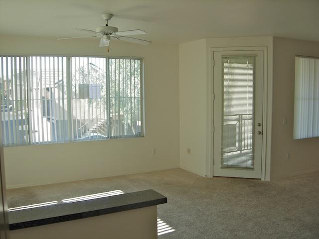 909 East Camelback Road, Unit 2006 Phoenix, AZ 85014 - Photo 3 of 19 4
