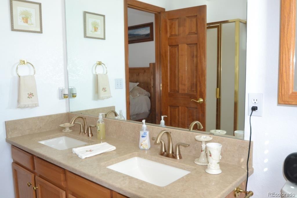 24008 Deer Valley Road Golden, CO 80401 - Photo 16 of 35 Gallery Image 16