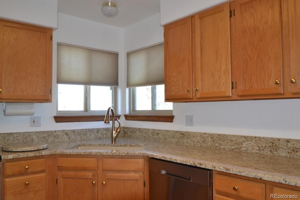 24008 Deer Valley Road Golden, CO 80401 - Photo 6 of 35 Gallery Image 6