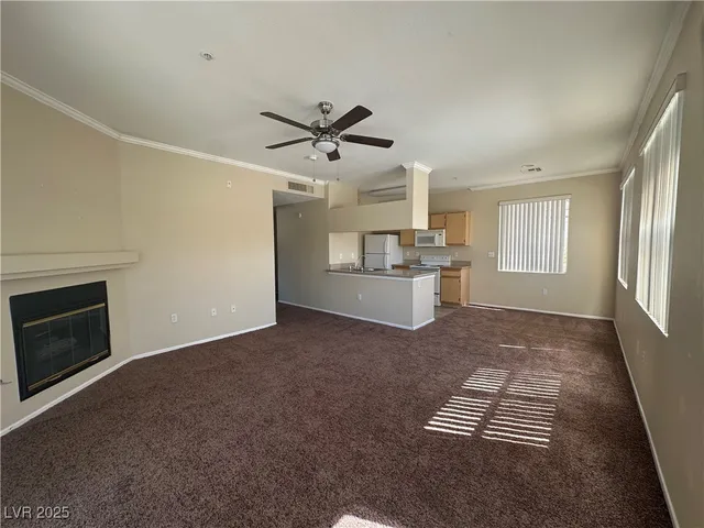 $1,400 | 2900 Sunridge Heights Parkway, Unit 728, Henderson, NV 89052