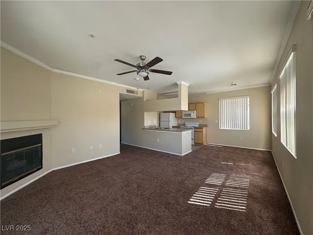 $1,400 | 2900 Sunridge Heights Parkway, Unit 728, Henderson, NV 89052