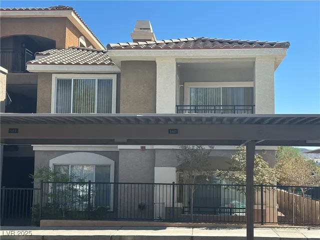 $1,400 | 2900 Sunridge Heights Parkway, Unit 728, Henderson, NV 89052